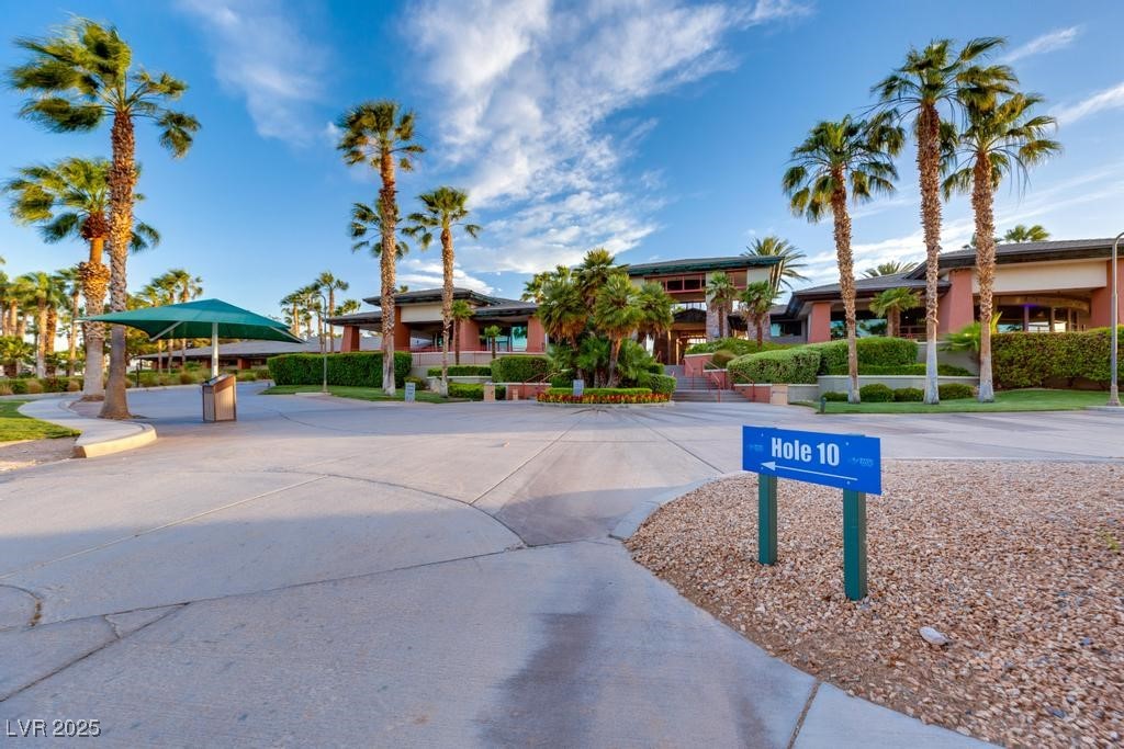 62 Augusta Course Avenue