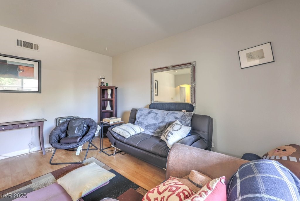 5525 West Flamingo Road 1009