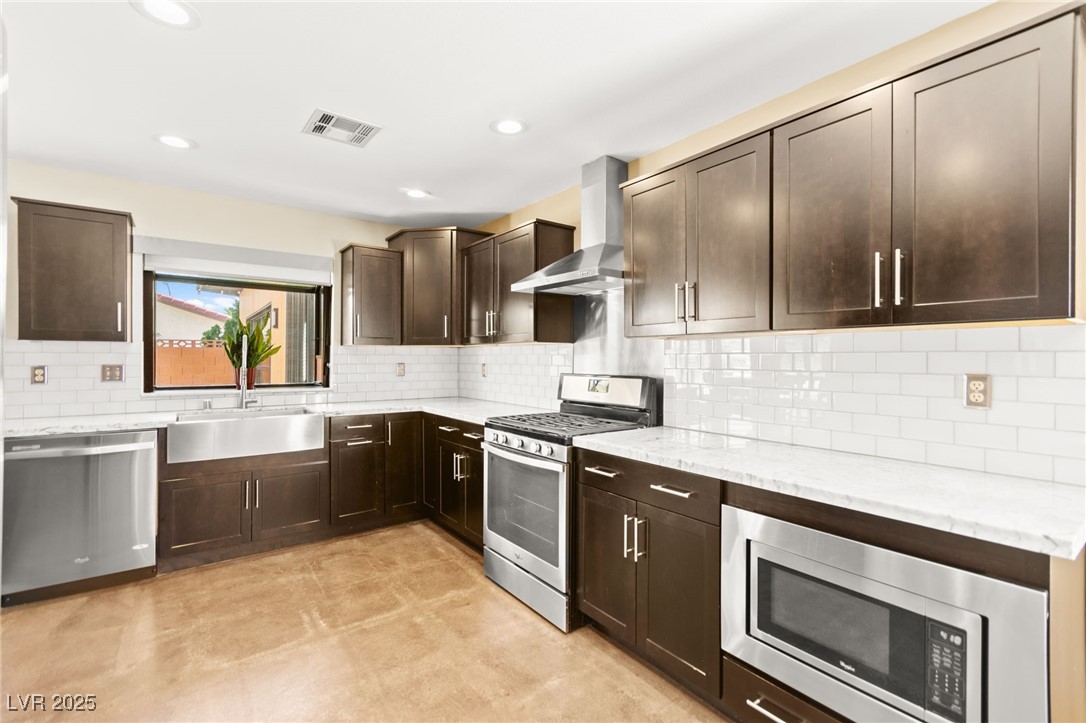 8505 Custer Court