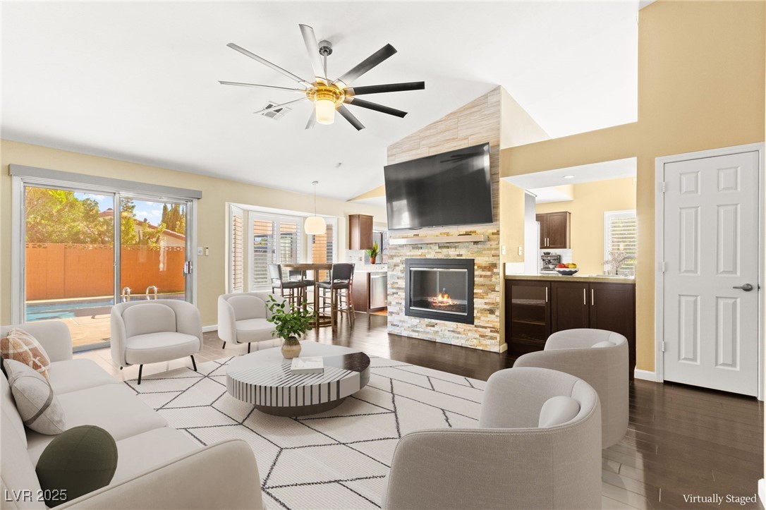 8505 Custer Court