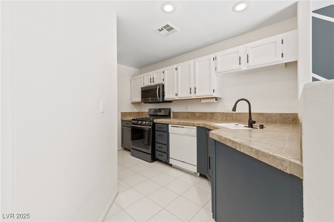 508 Breezy Orchard Street