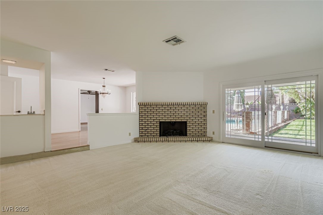 1543 Berendo Drive