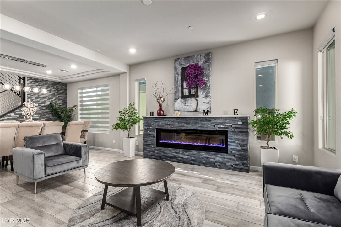 8775 Twisted Vine Lane