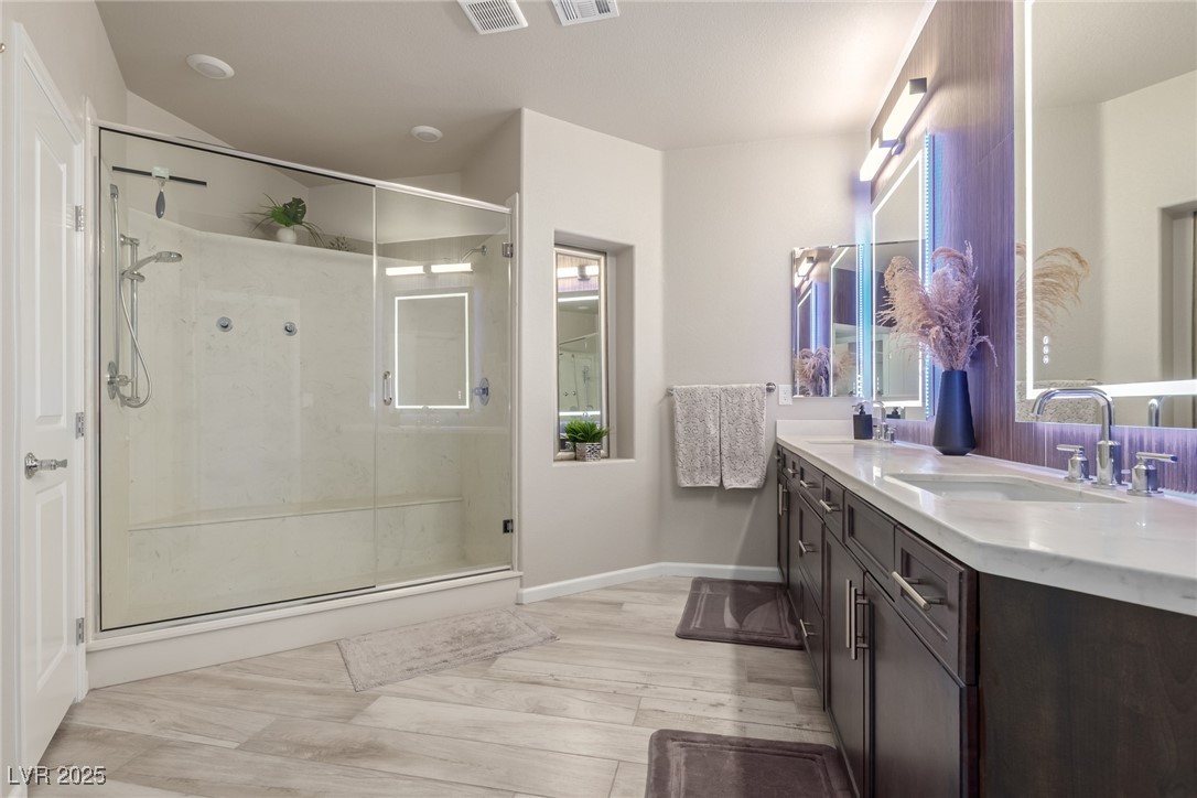 8775 Twisted Vine Lane