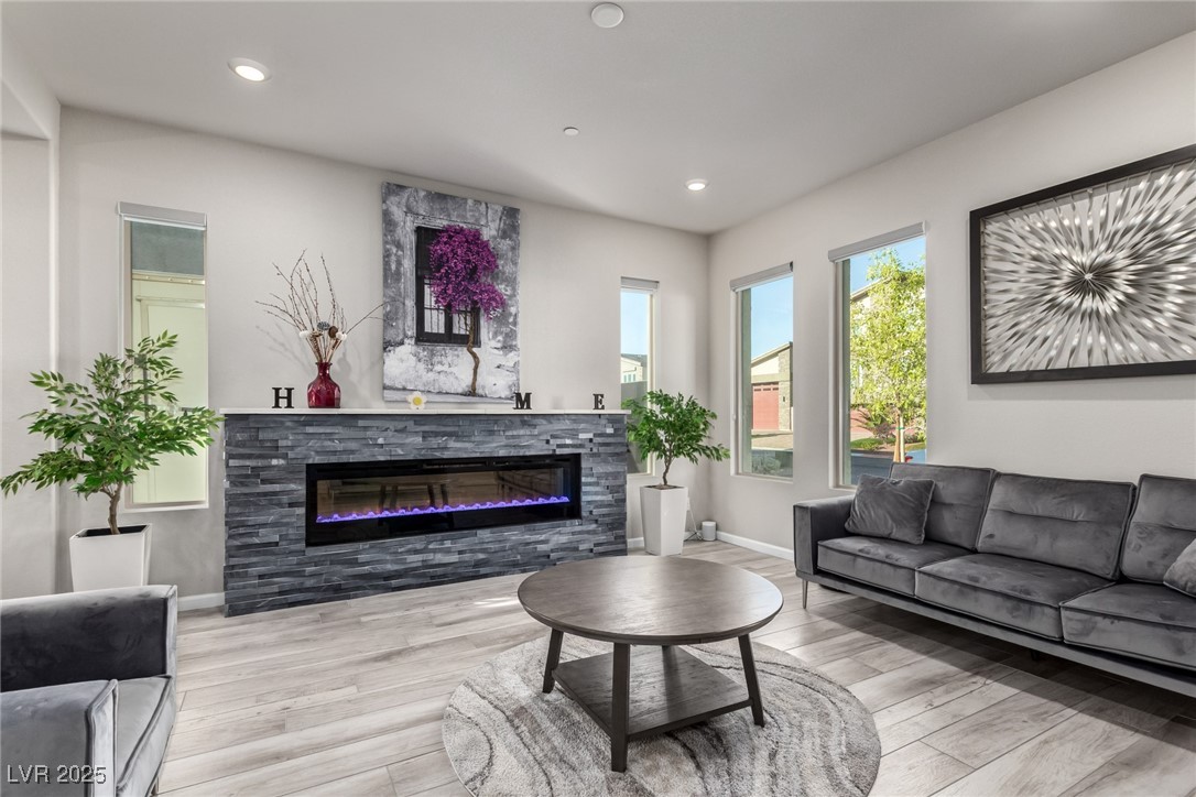 8775 Twisted Vine Lane