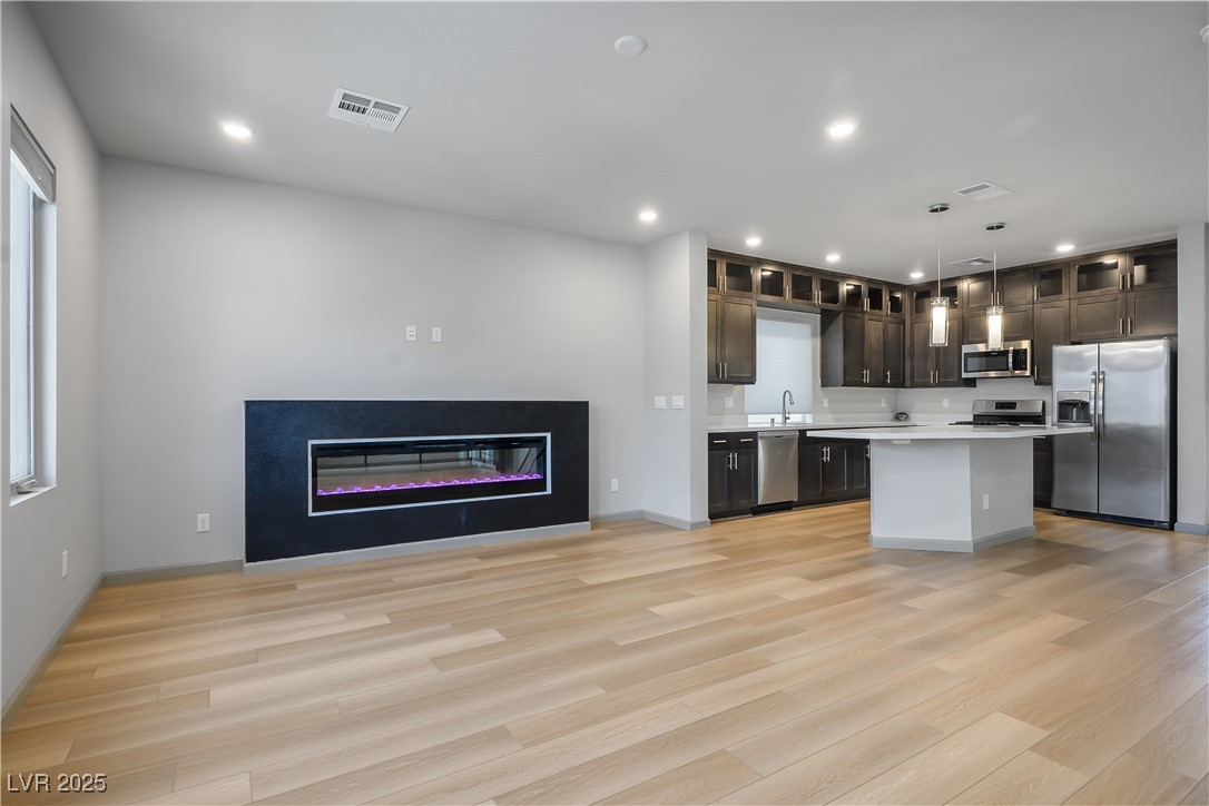 8044 Carpenter Creek Avenue