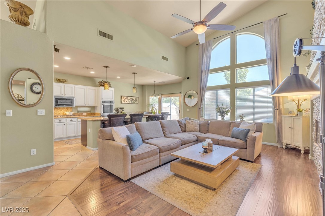 1030 Secluded Acres