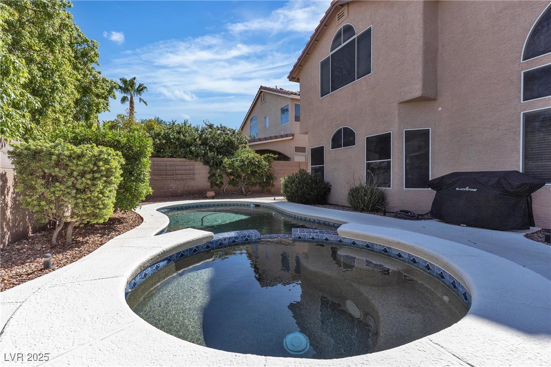 1030 Secluded Acres