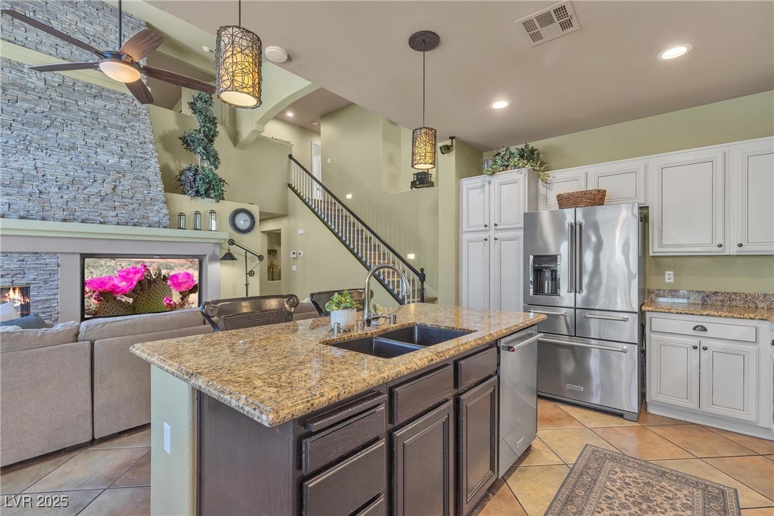 1030 Secluded Acres