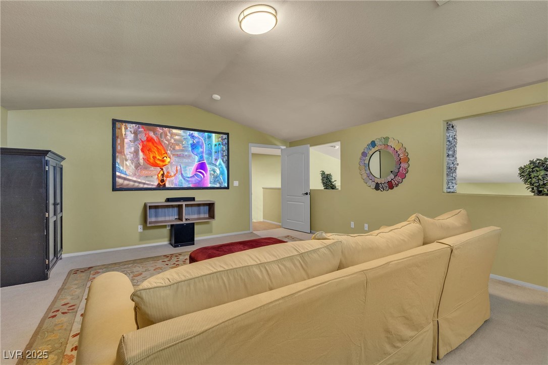 1030 Secluded Acres