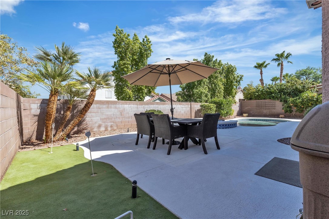 1030 Secluded Acres