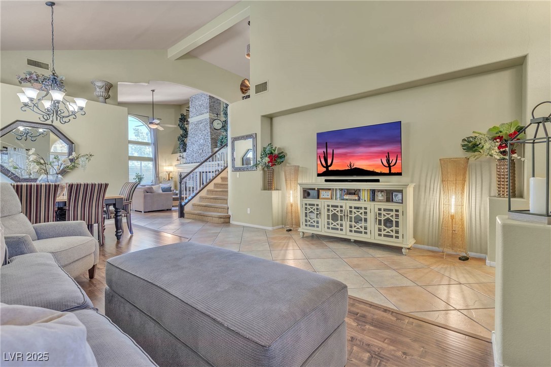 1030 Secluded Acres