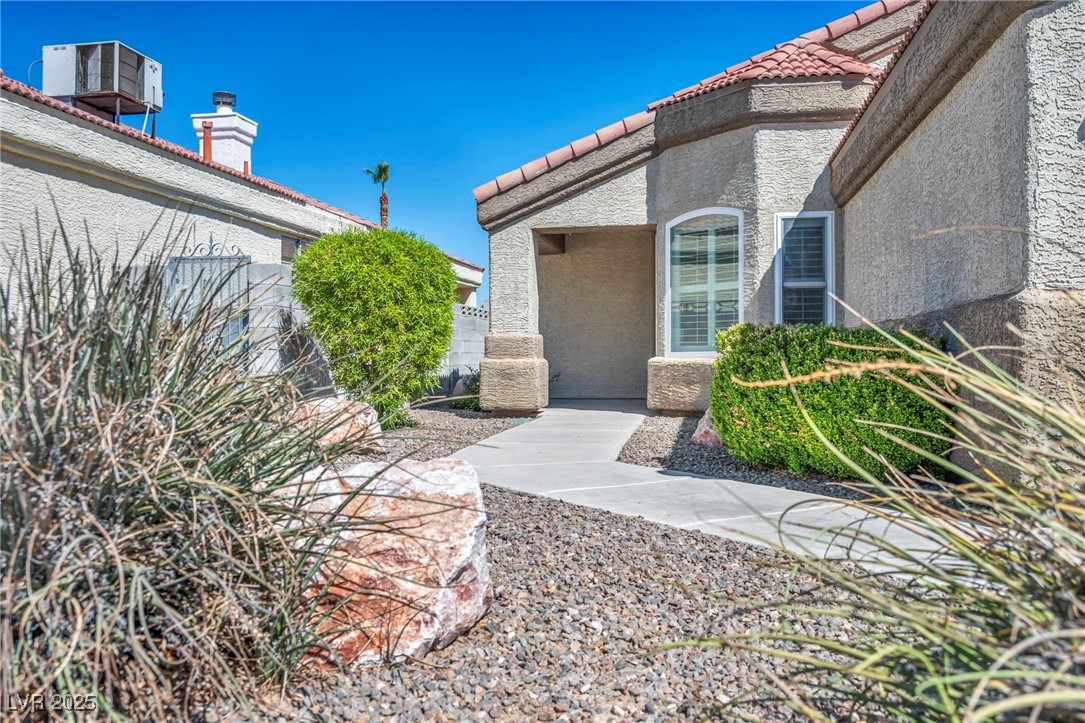 6612 Old Newbury Avenue