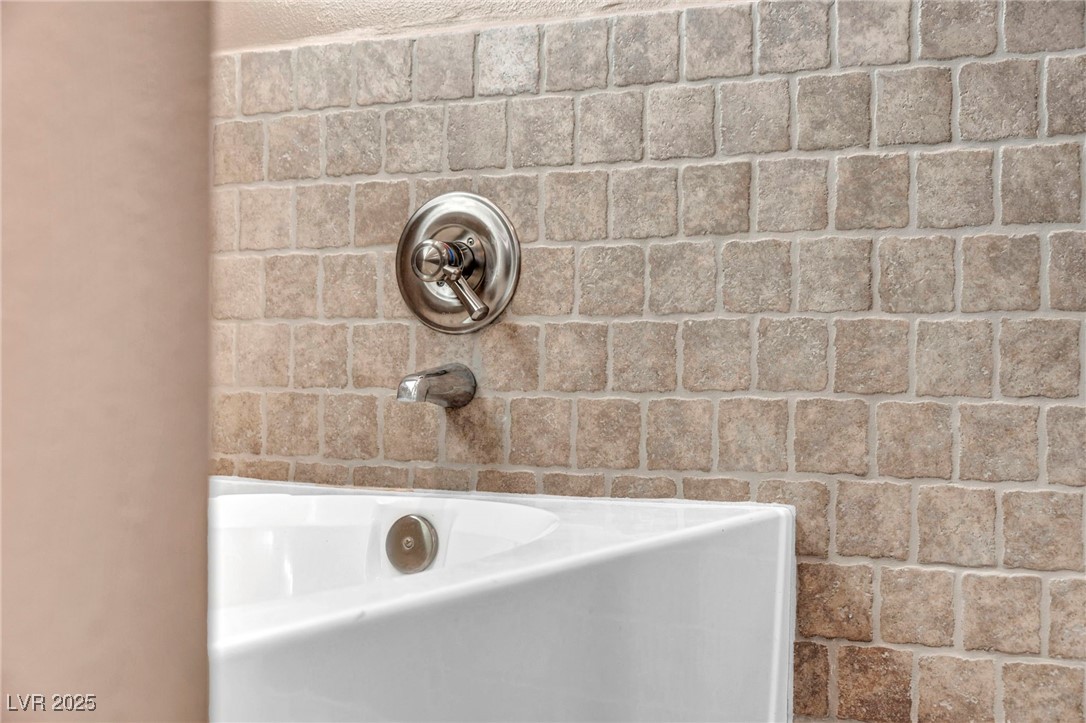 6612 Old Newbury Avenue