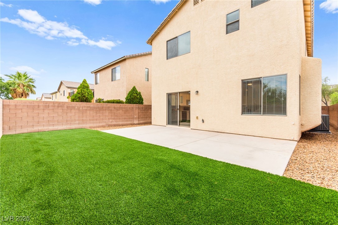 6266 Copper Light Street