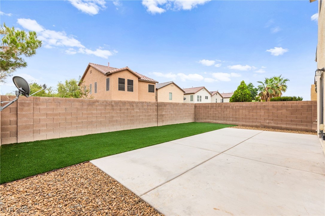 6266 Copper Light Street