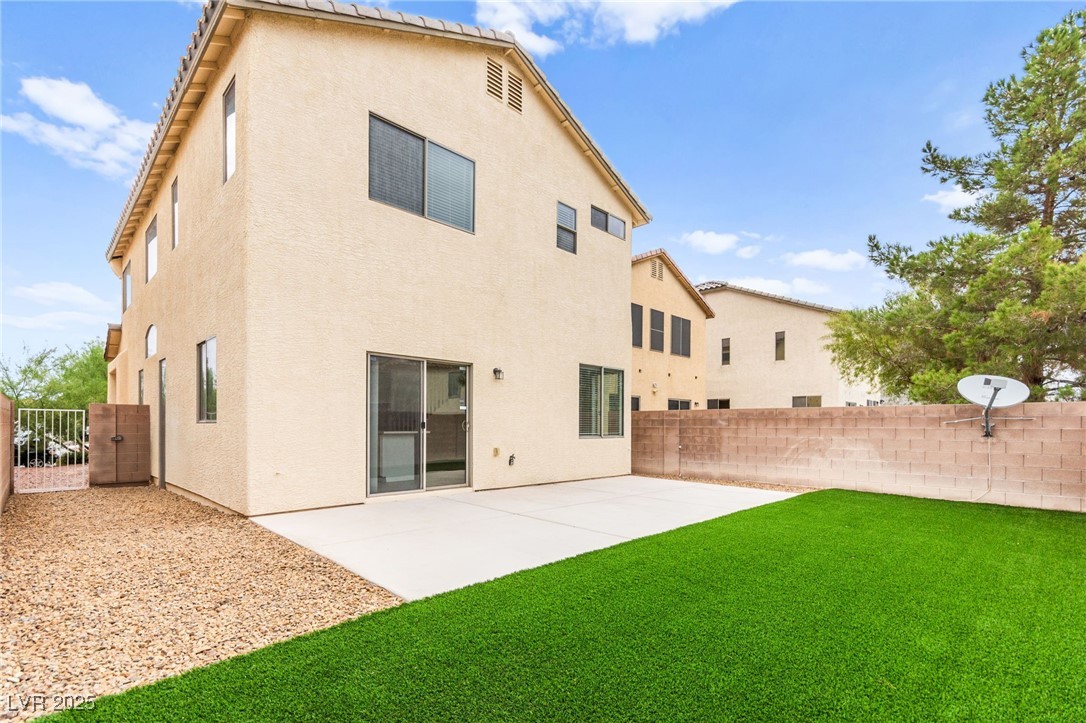 6266 Copper Light Street