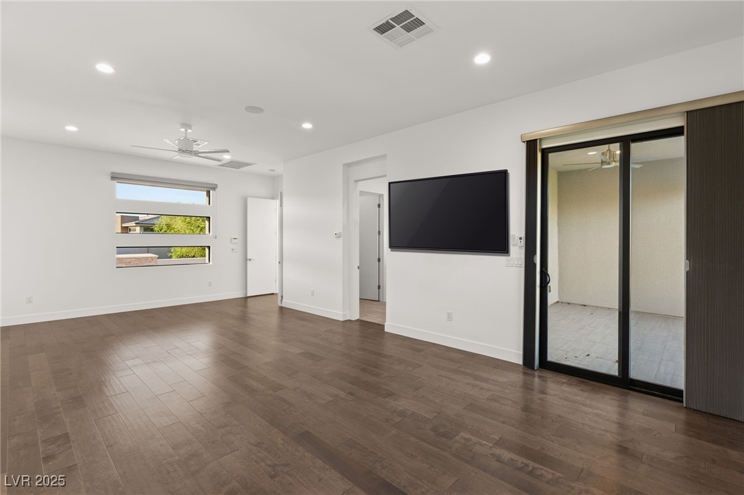 15 Gemstar Lane