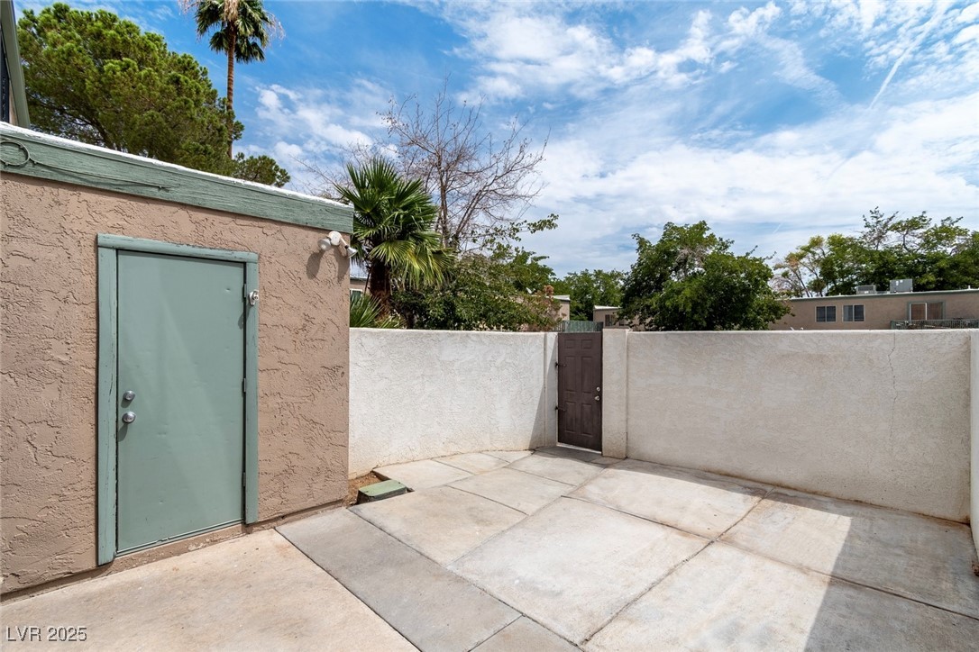5911 Vegas Drive