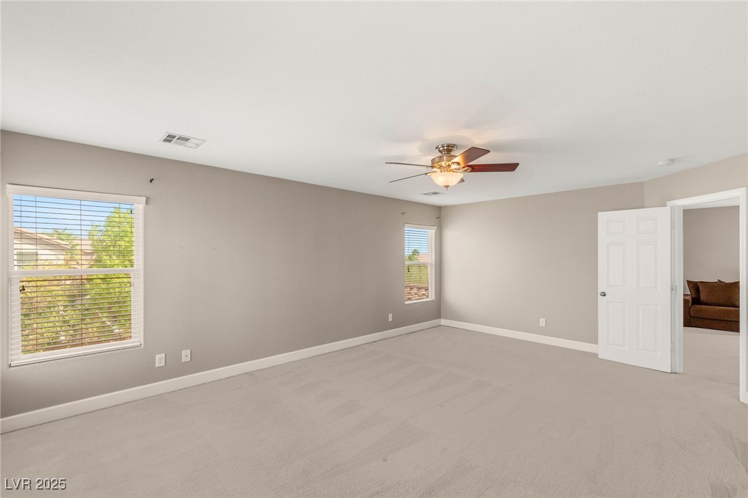 586 Wealdston Court