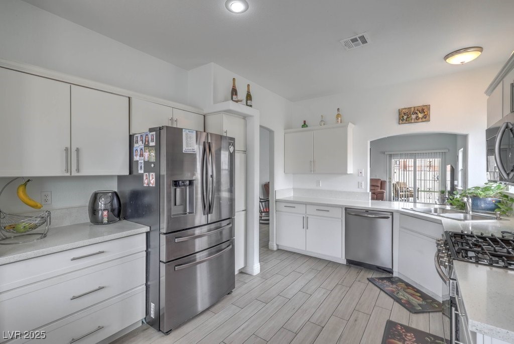 3528 Silver Lantern Drive