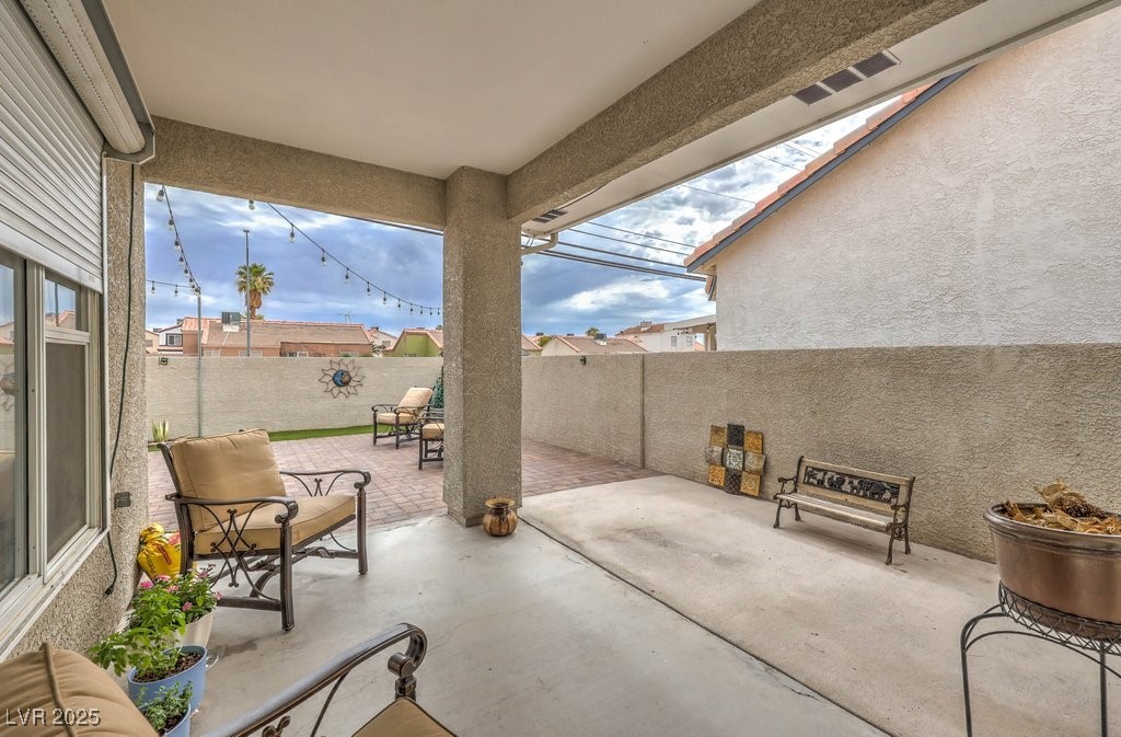 3528 Silver Lantern Drive
