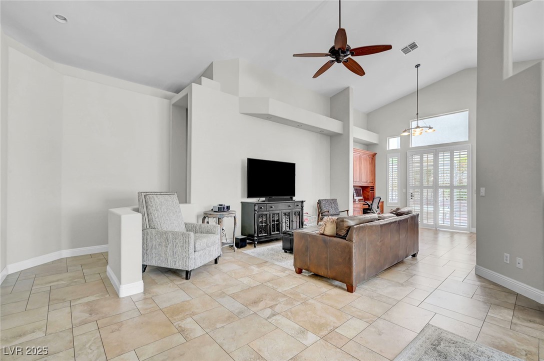 8809 Las Olivas Avenue