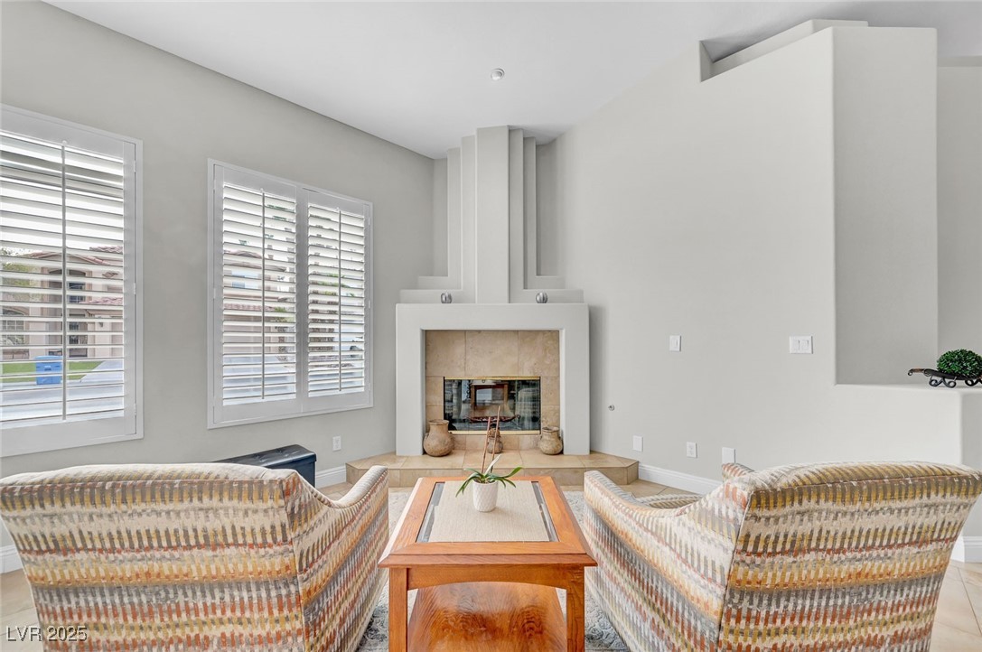 8809 Las Olivas Avenue