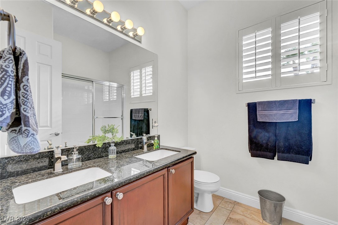 8809 Las Olivas Avenue