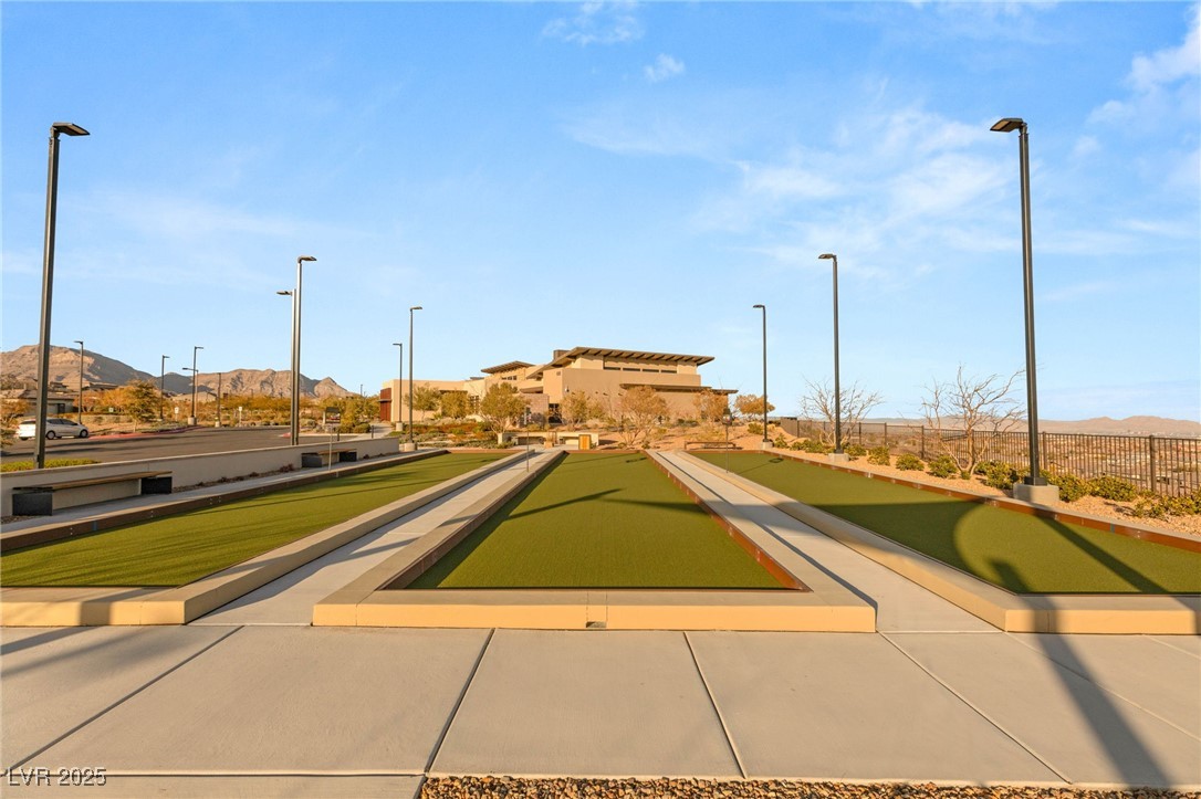 912 Calluna Hills Lane