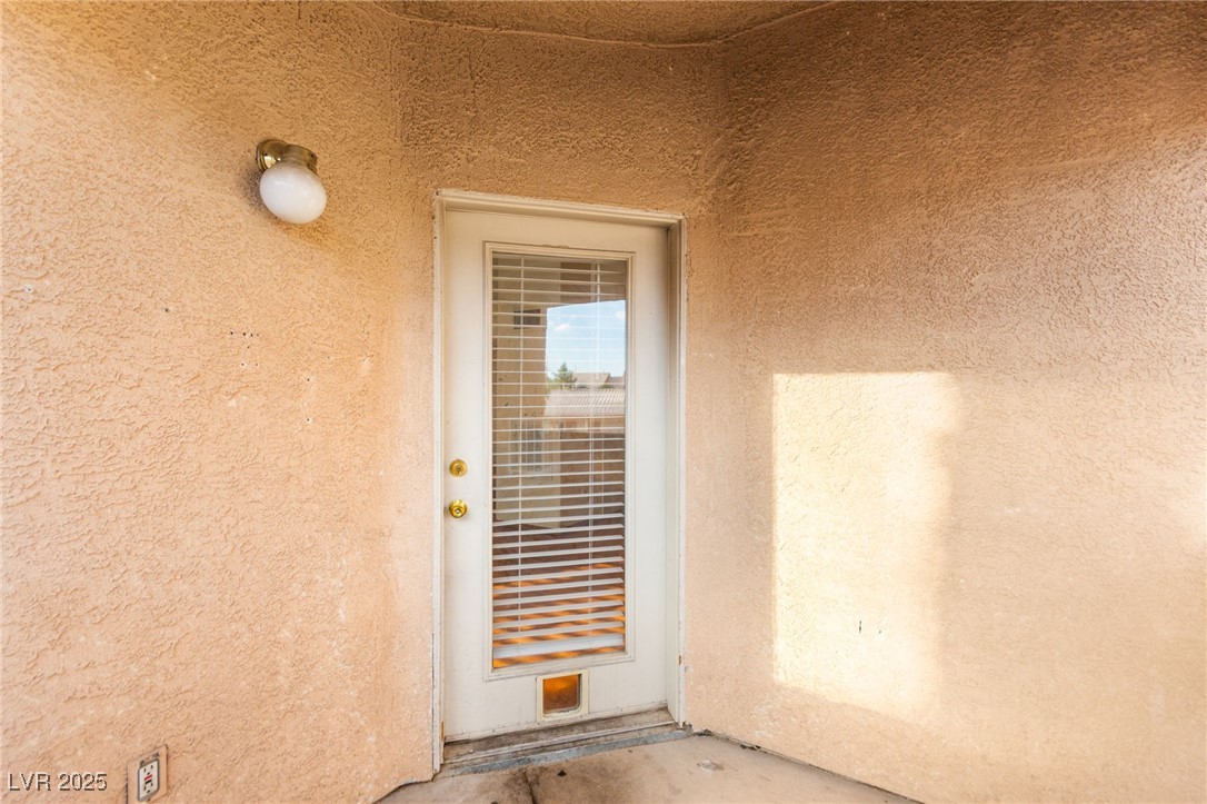 1830 North Pecos Road 236