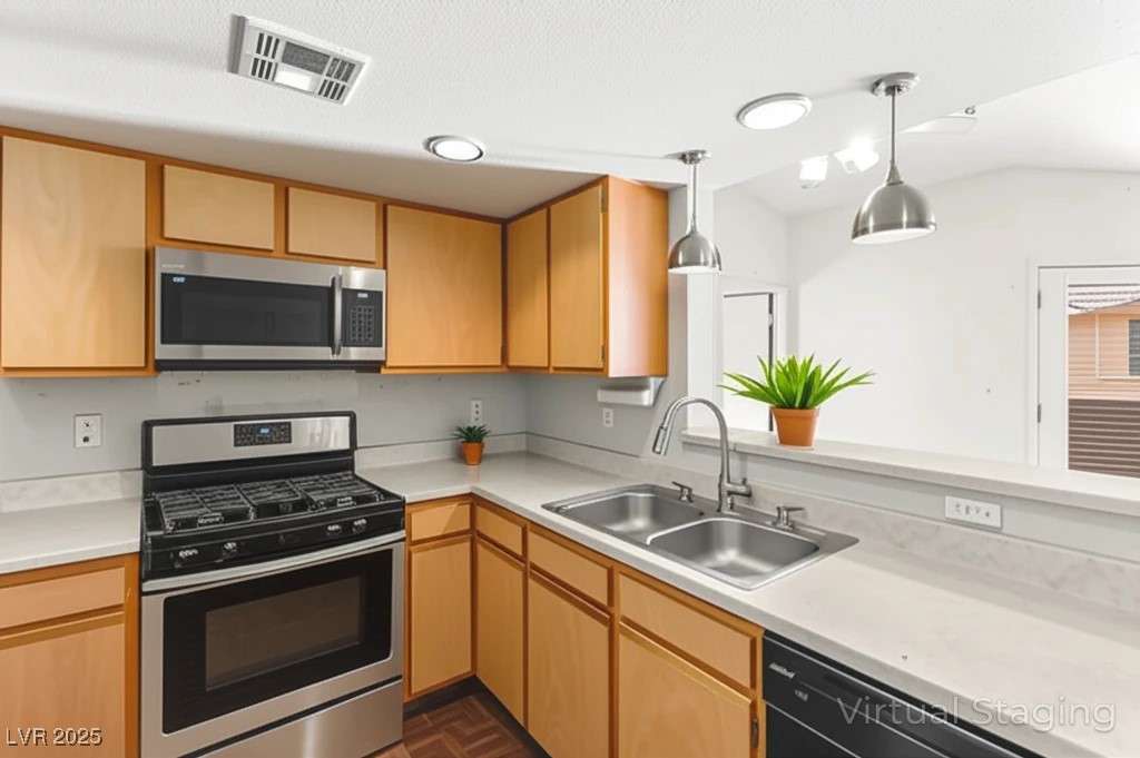 1830 North Pecos Road 236