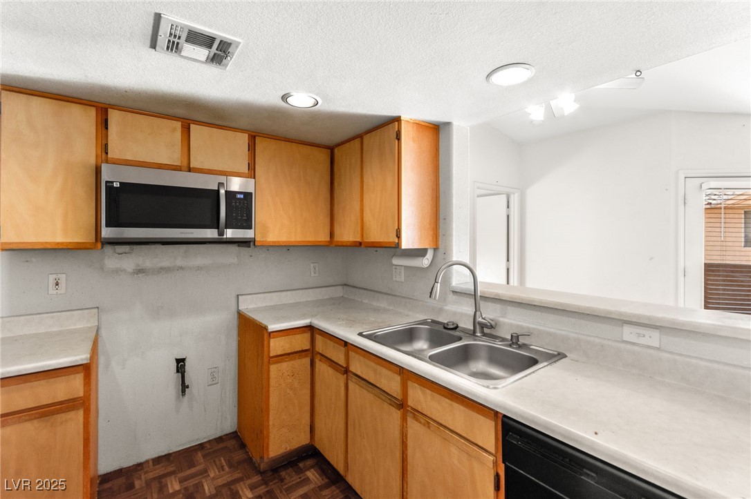 1830 North Pecos Road 236