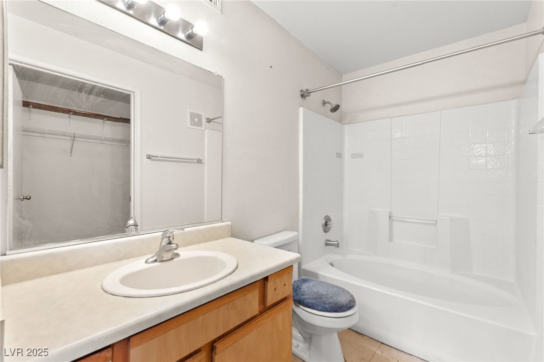 1830 North Pecos Road 236