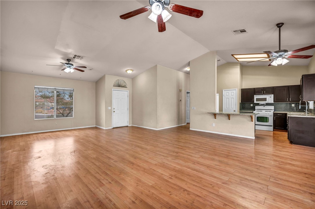3810 Scotsman Way