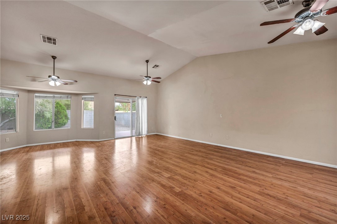 3810 Scotsman Way