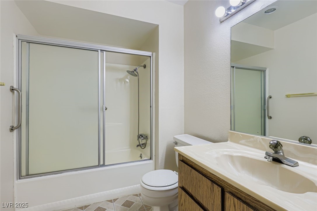 4201 Essex Green Court