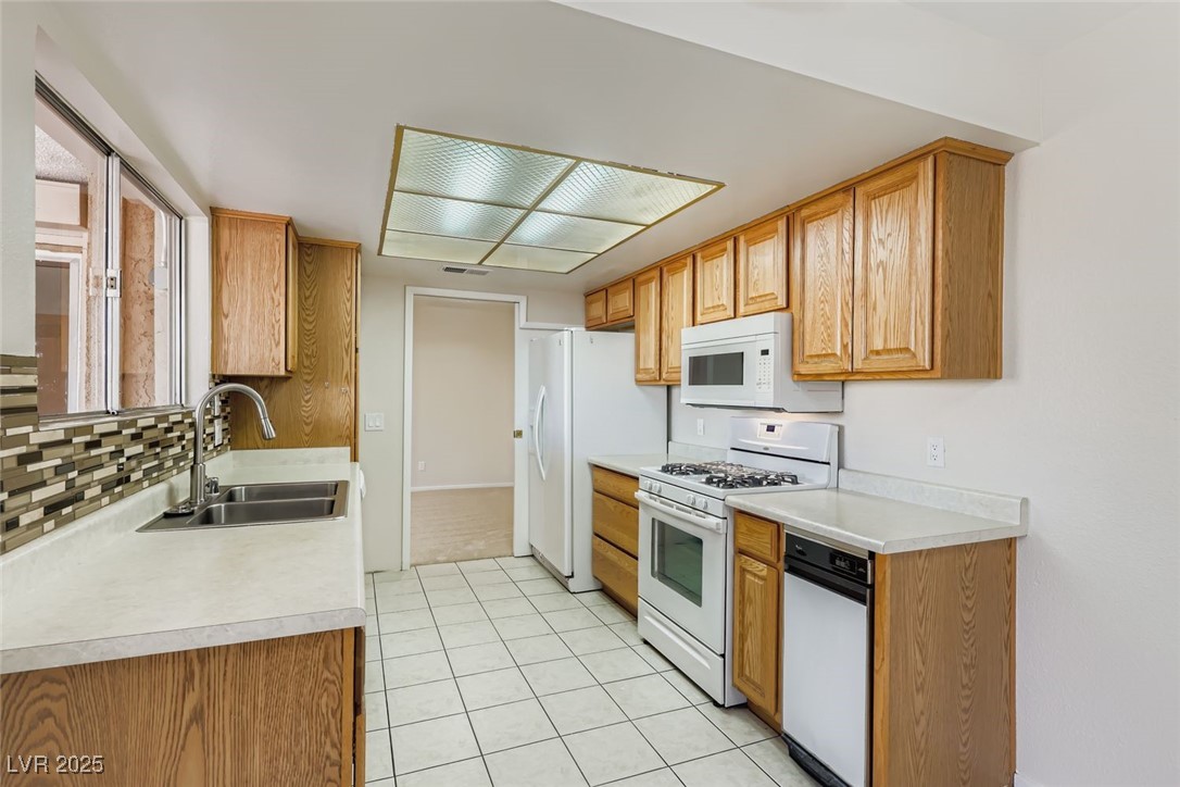 4201 Essex Green Court