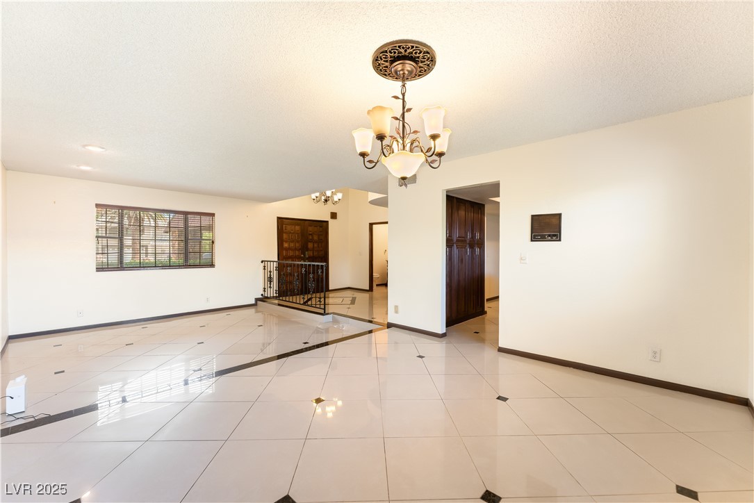 4441 Campus Circle
