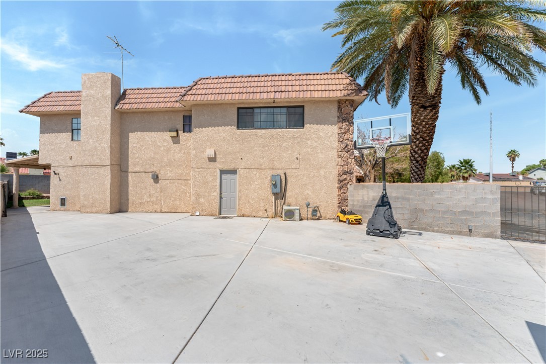 4441 Campus Circle