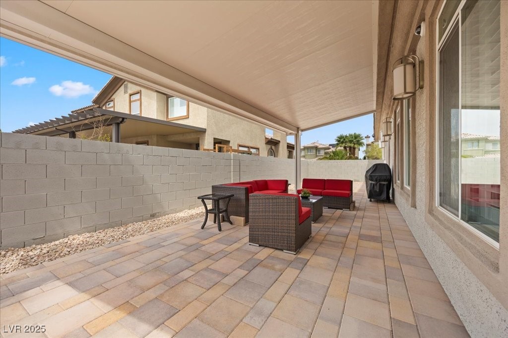 8911 Lansberry Court