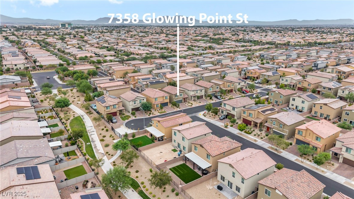 7358 Glowing Point Street
