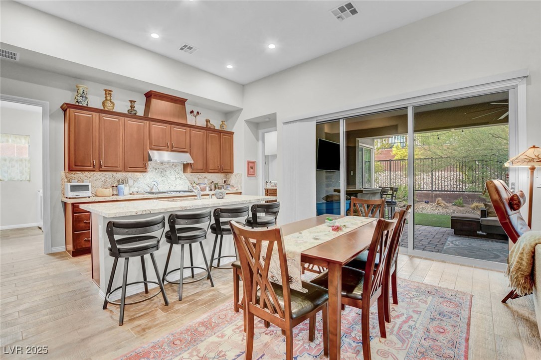 6803 Regency Crest Avenue