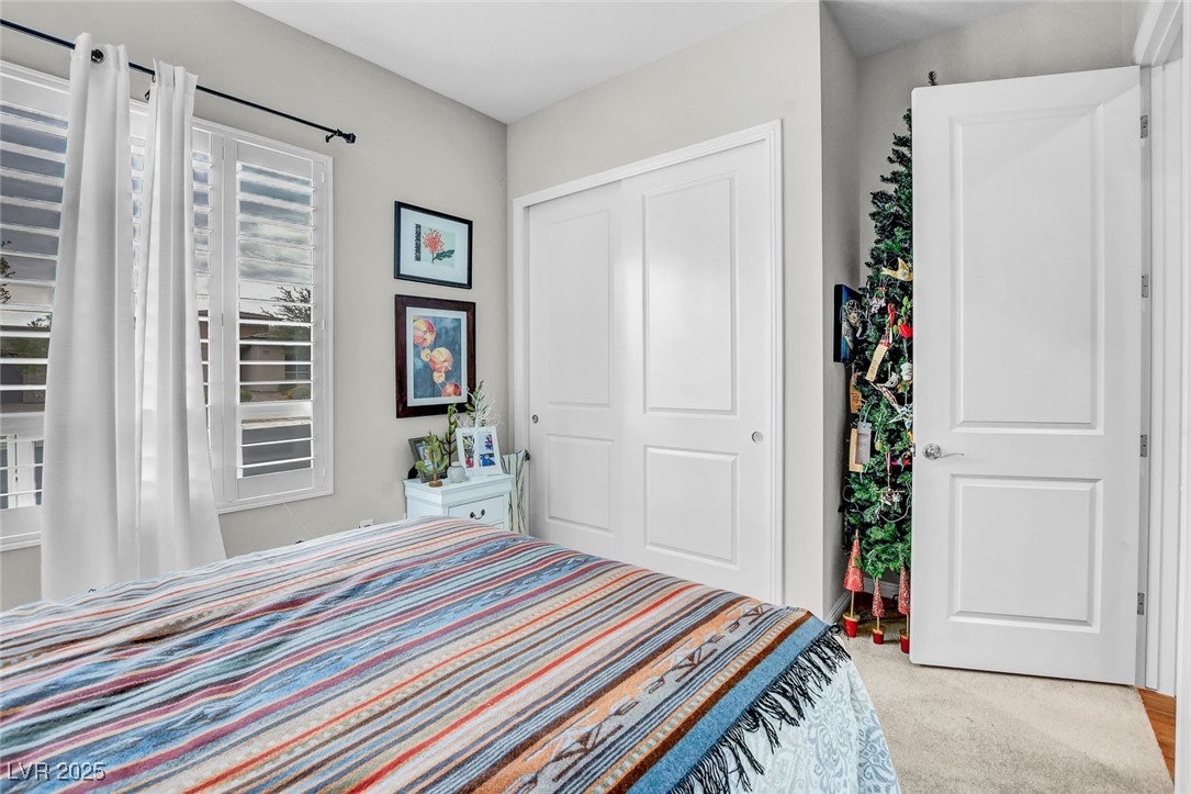 6803 Regency Crest Avenue