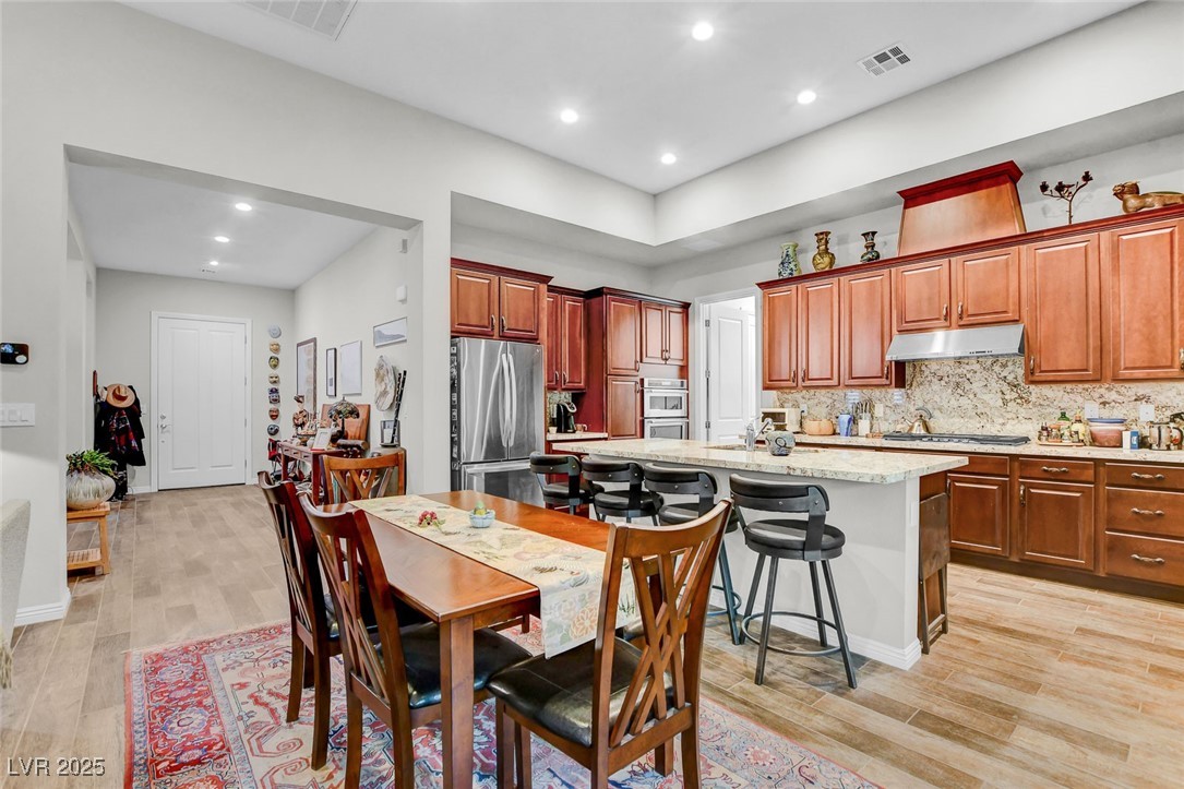 6803 Regency Crest Avenue