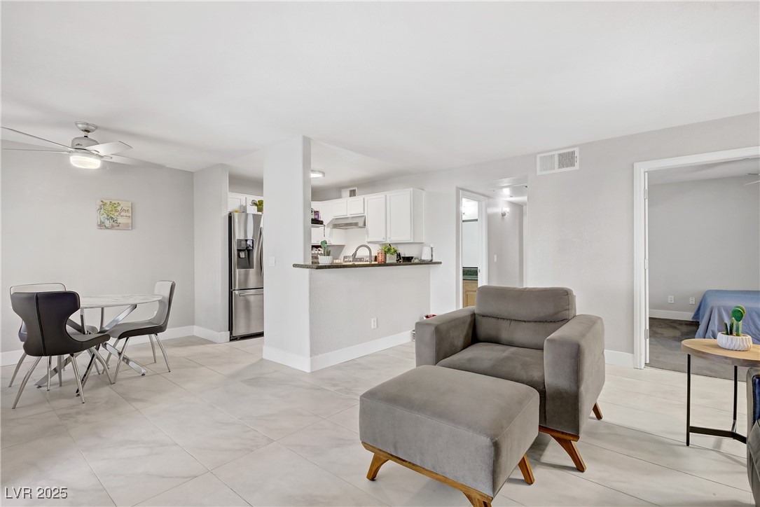 9325 West Desert Inn Road 109