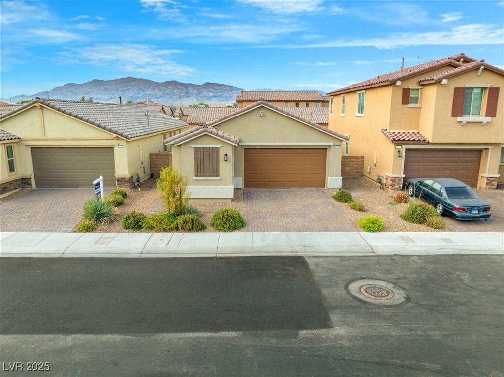 1114 Crystal Grotto Avenue