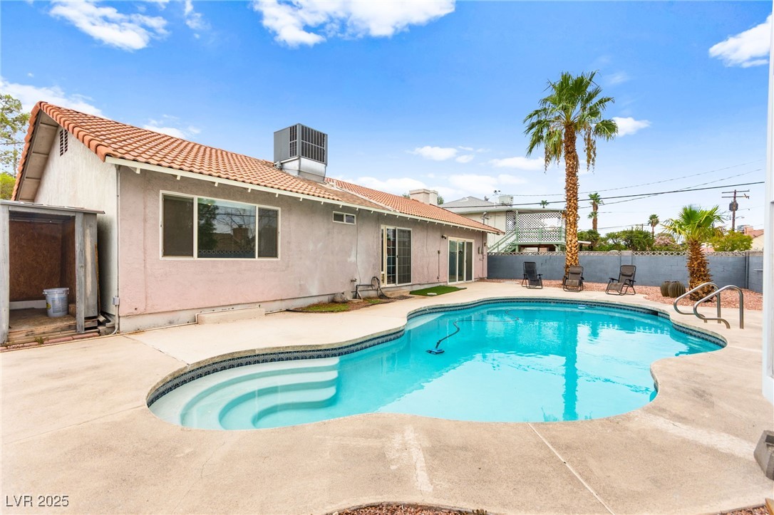 708 Langtry Drive