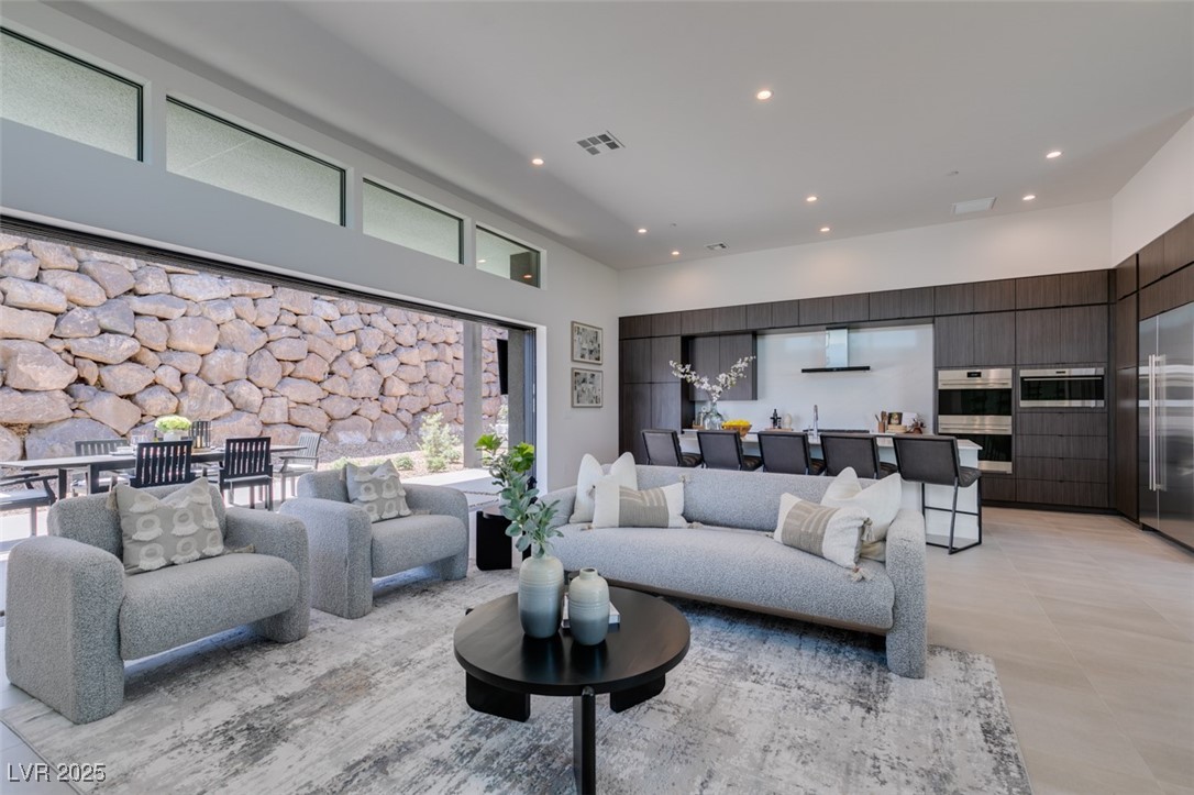 623 Dragon Mountain Court