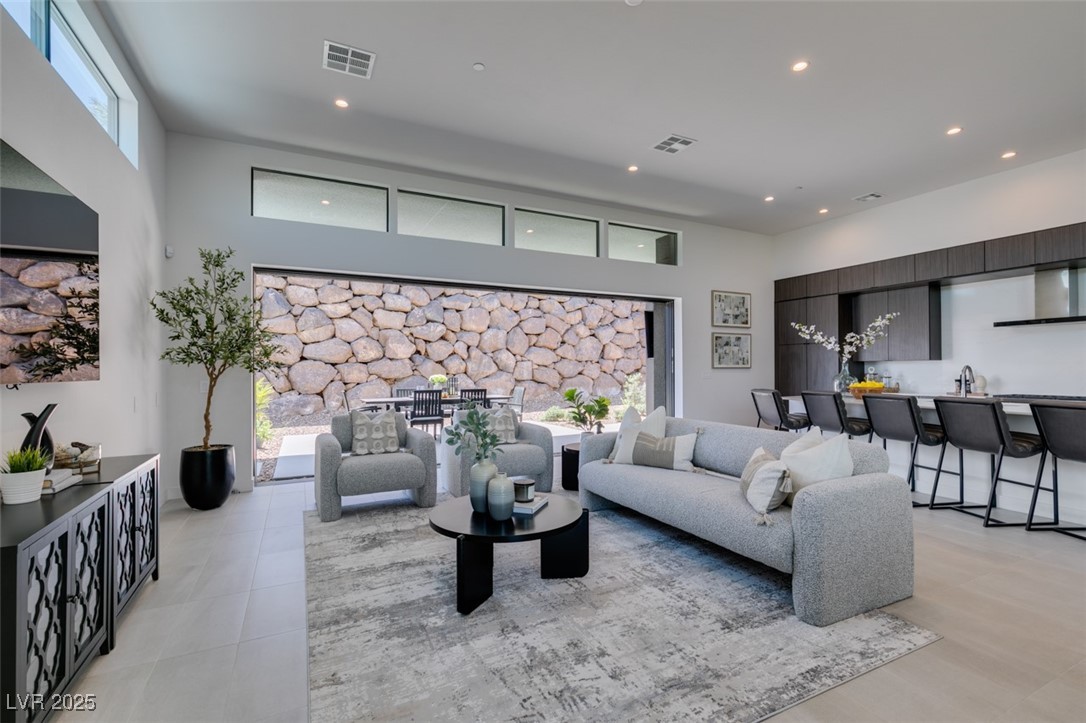 623 Dragon Mountain Court